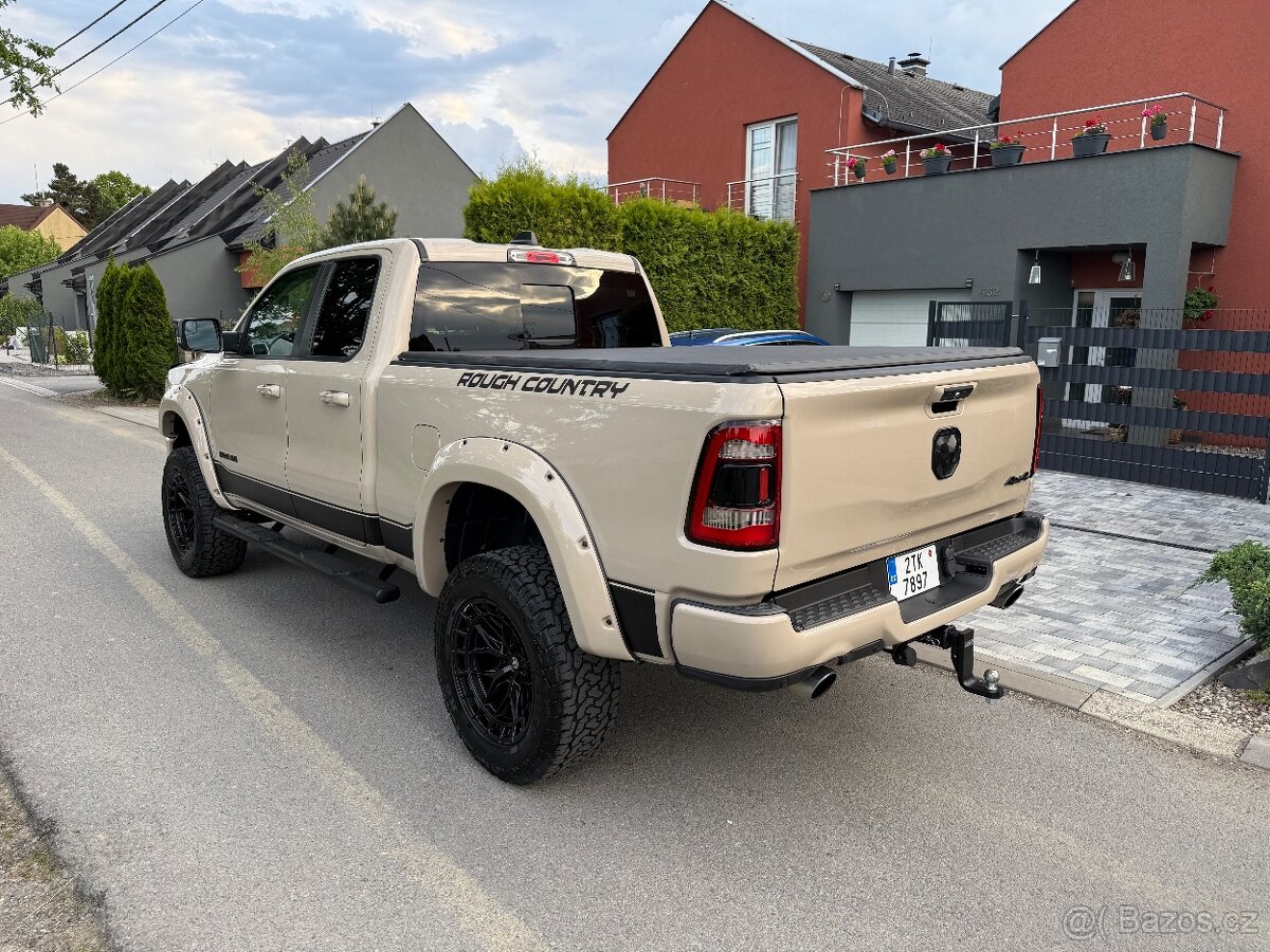 DODGE RAM HEMI ROUGH COUNTRY LIFT 6