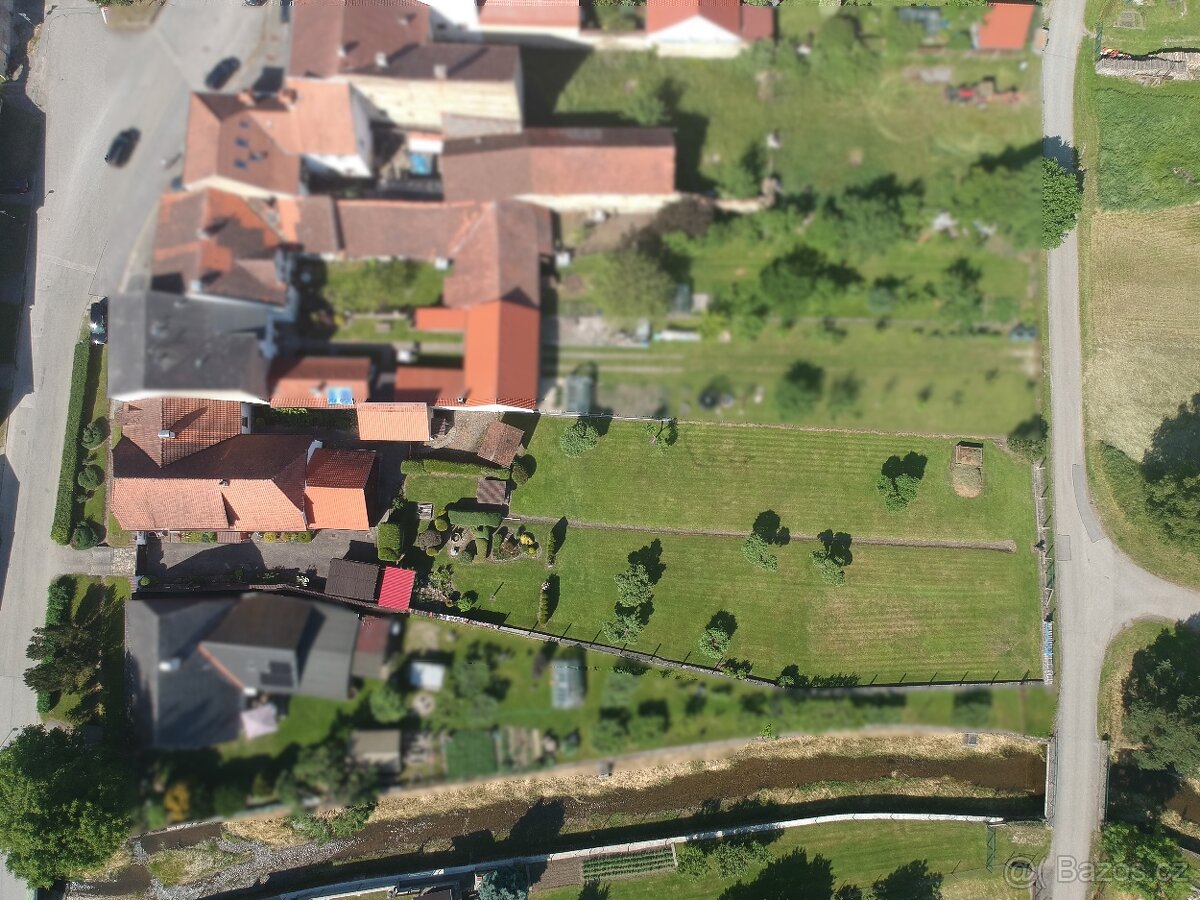 Prodej rodinného domu s pozemkem Chvalšiny, okr. Český Kruml - 4