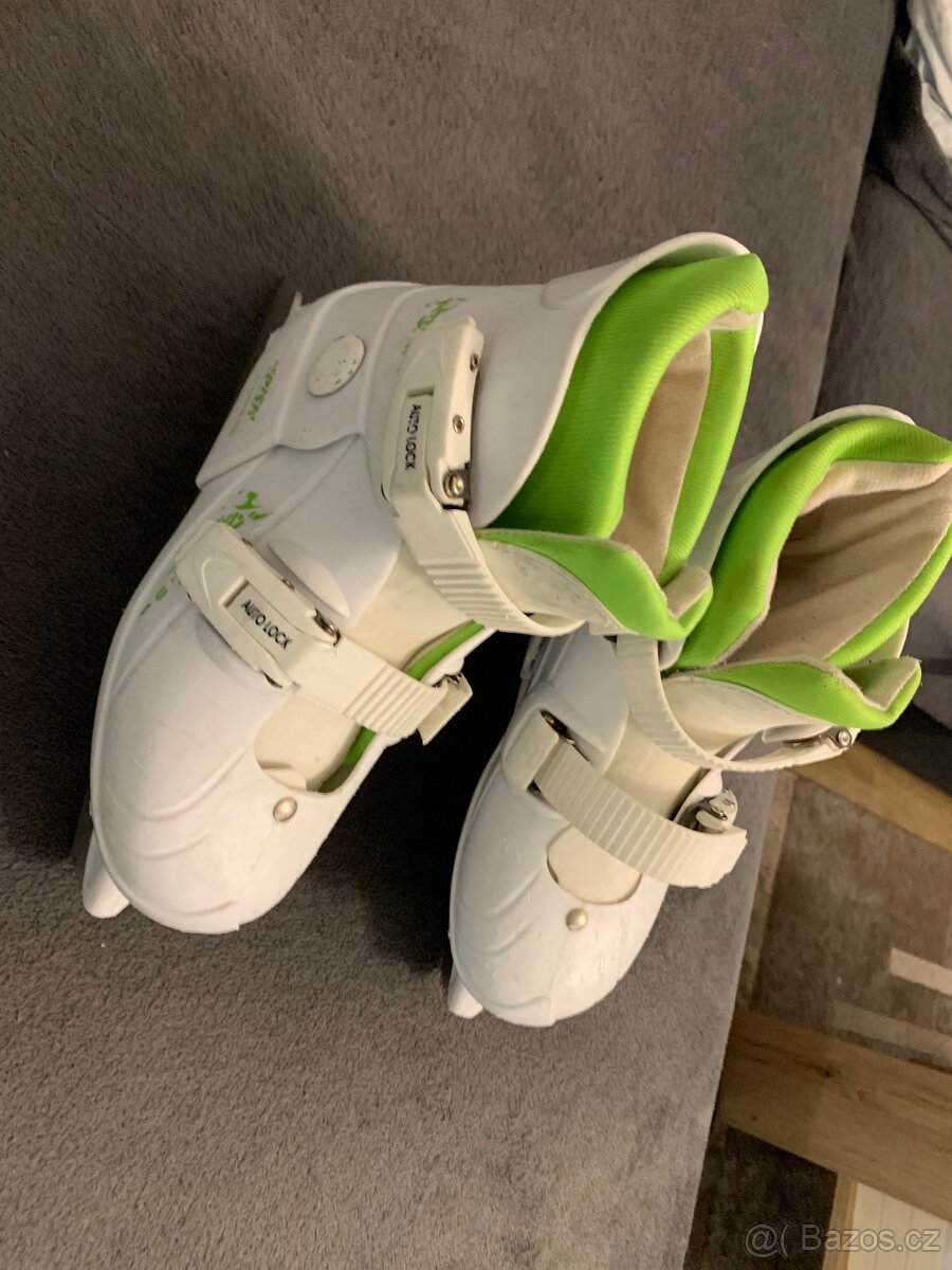 Prodám dětské/dívčí nastavovací lední brusle, velikost 33-36 - 4