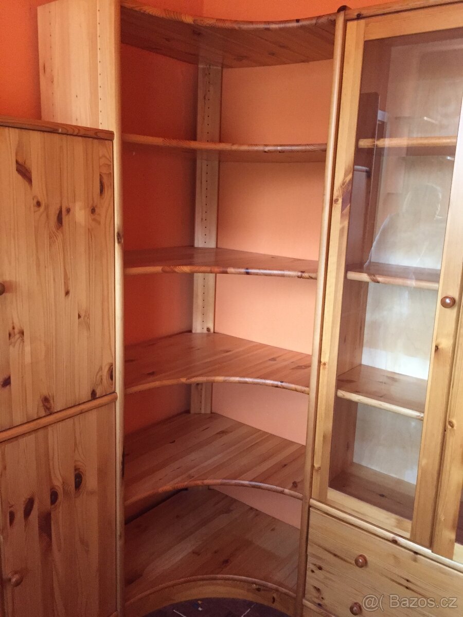Skříň masiv - 4