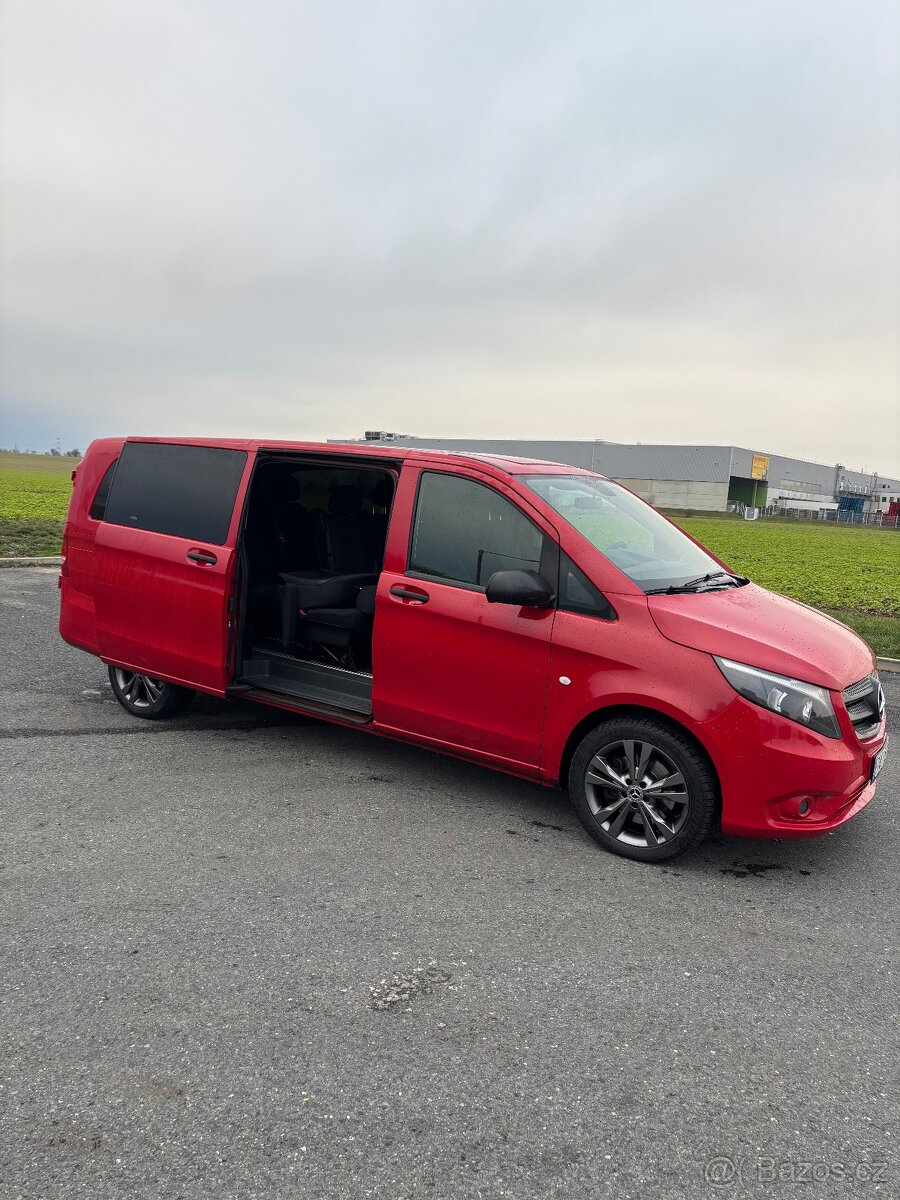 MERCEDES VITO TOURER LONG 8 MÍST 140KW 4/4 - 4