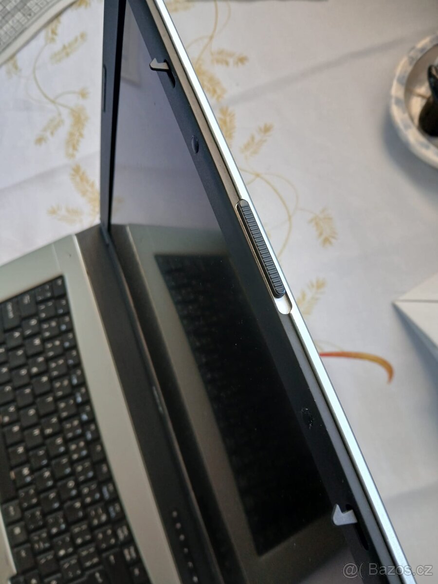 Acer TravelMate 2300 – notebook na náhradní díly / bez HDD - 4