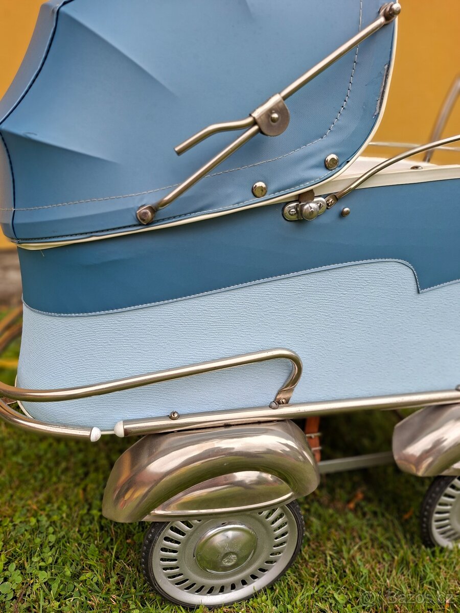Nostalgický kočárek pro panenky č. 239 - 4