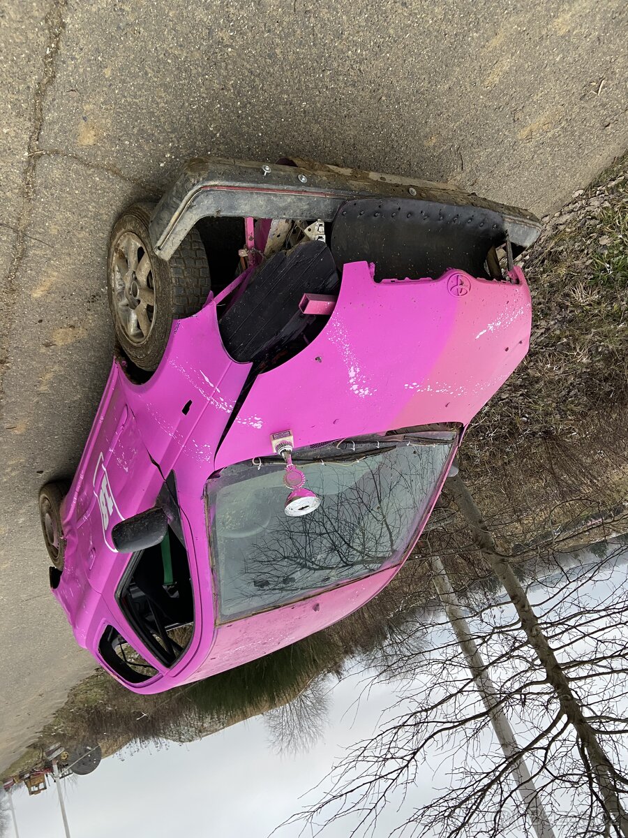 Prodám Toyota Yaris - 4