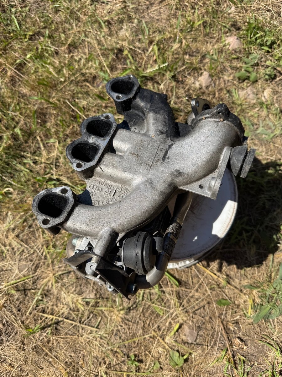 Škoda Octavia 2 1.9 TDI BXE, chladič EGR - 4