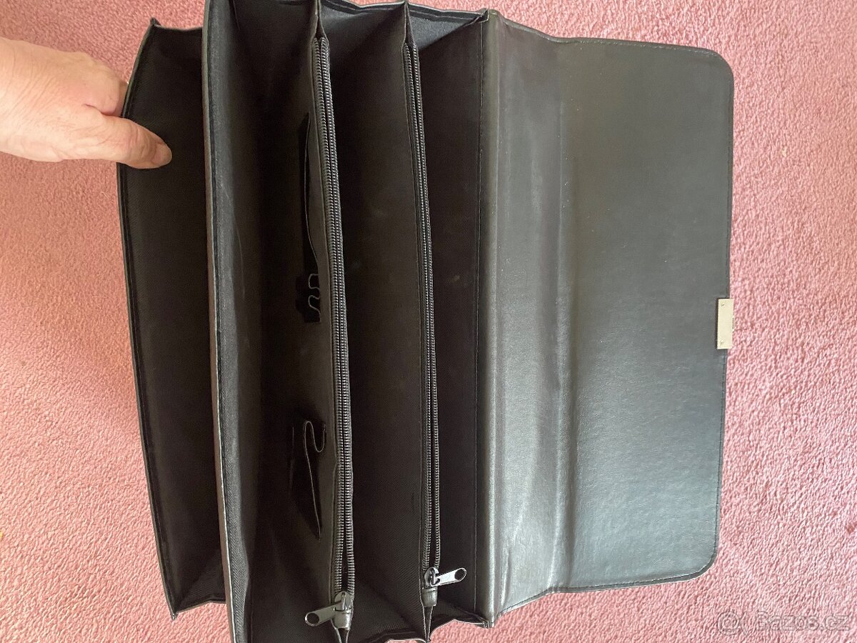 Značková aktovka - 4