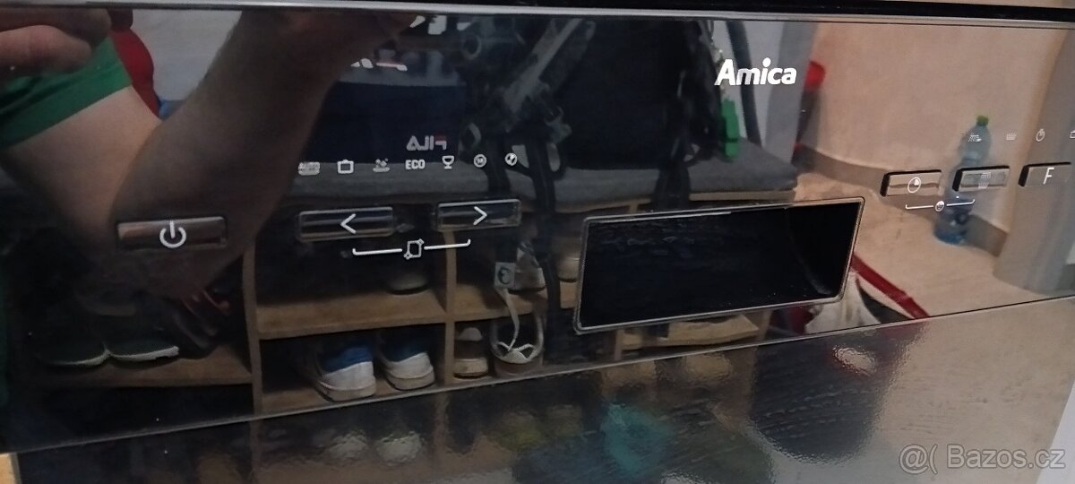 Amica MVA 438 DCB - 4