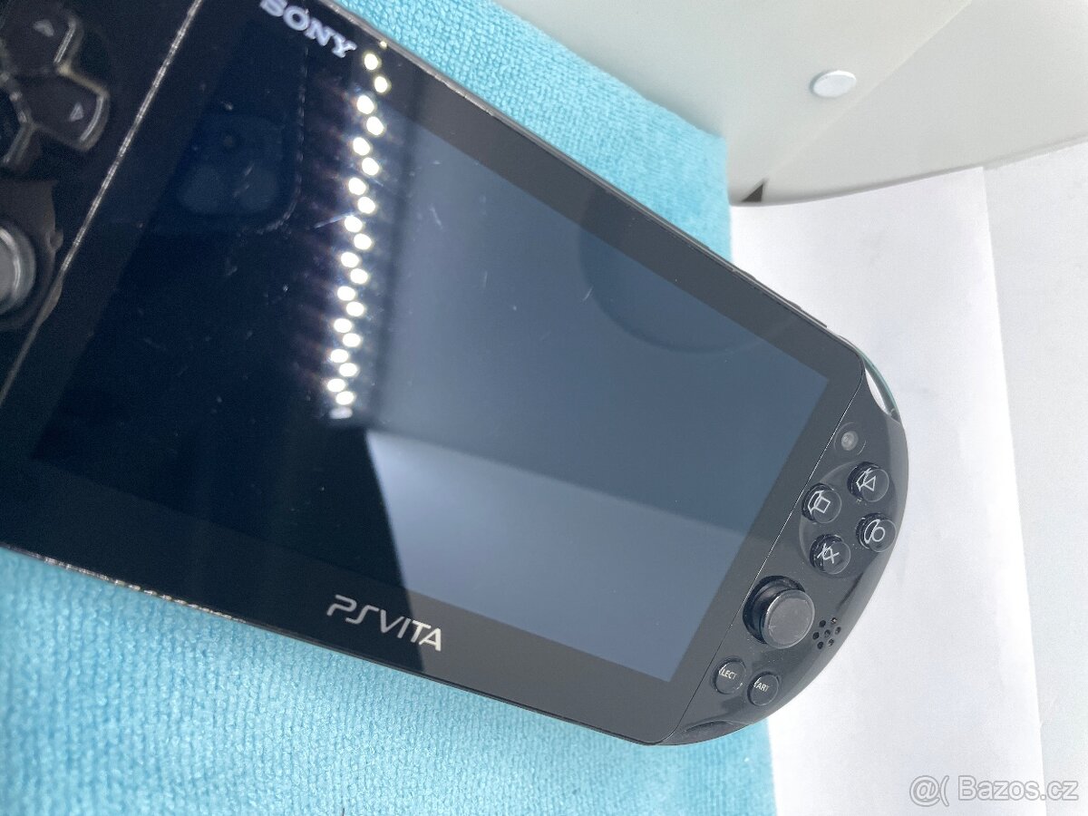 PS VITA PCH-2016 LCD - 4