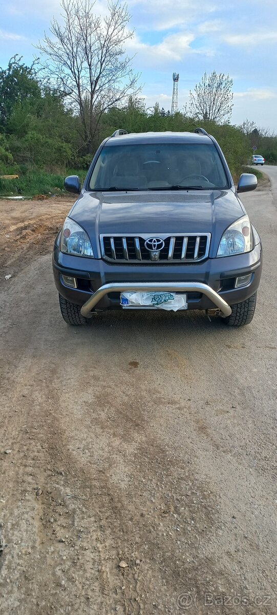 Toyota Land Cruiser 120