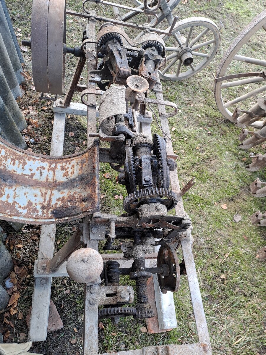 Historické zemědělské stroje - 4