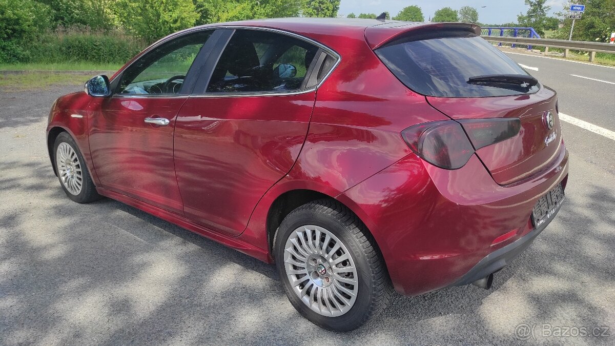 Alfa Romeo Gulietta 1,4 Turbo - 4