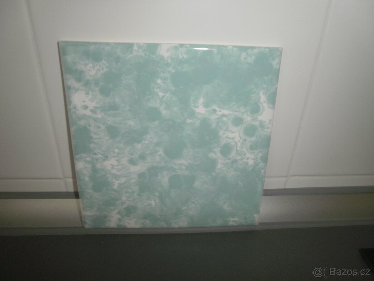 Kachličky a okenní mříže - 4