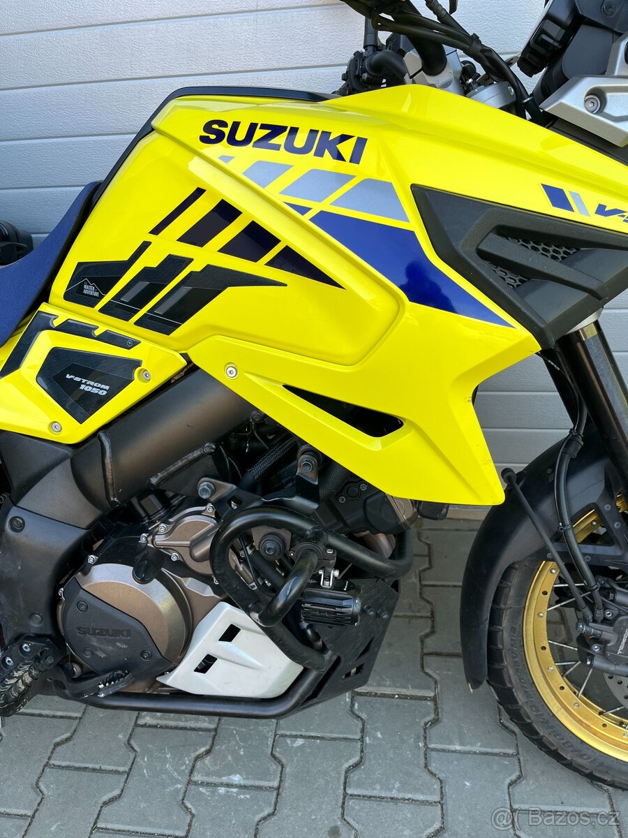 Suzuki DL 1050 V-strom XT - 4