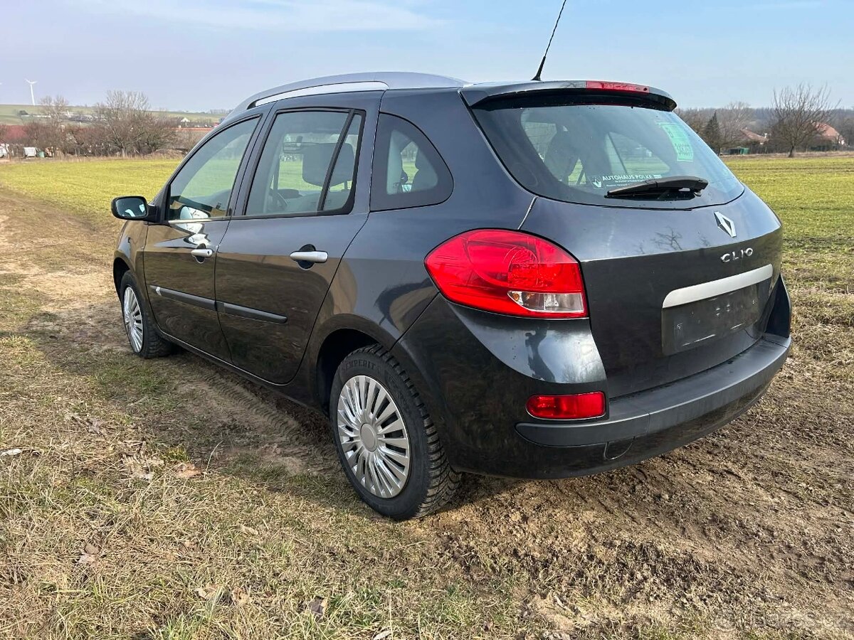 Renault Clio 1.2 16V 55kW KLIMA - 4