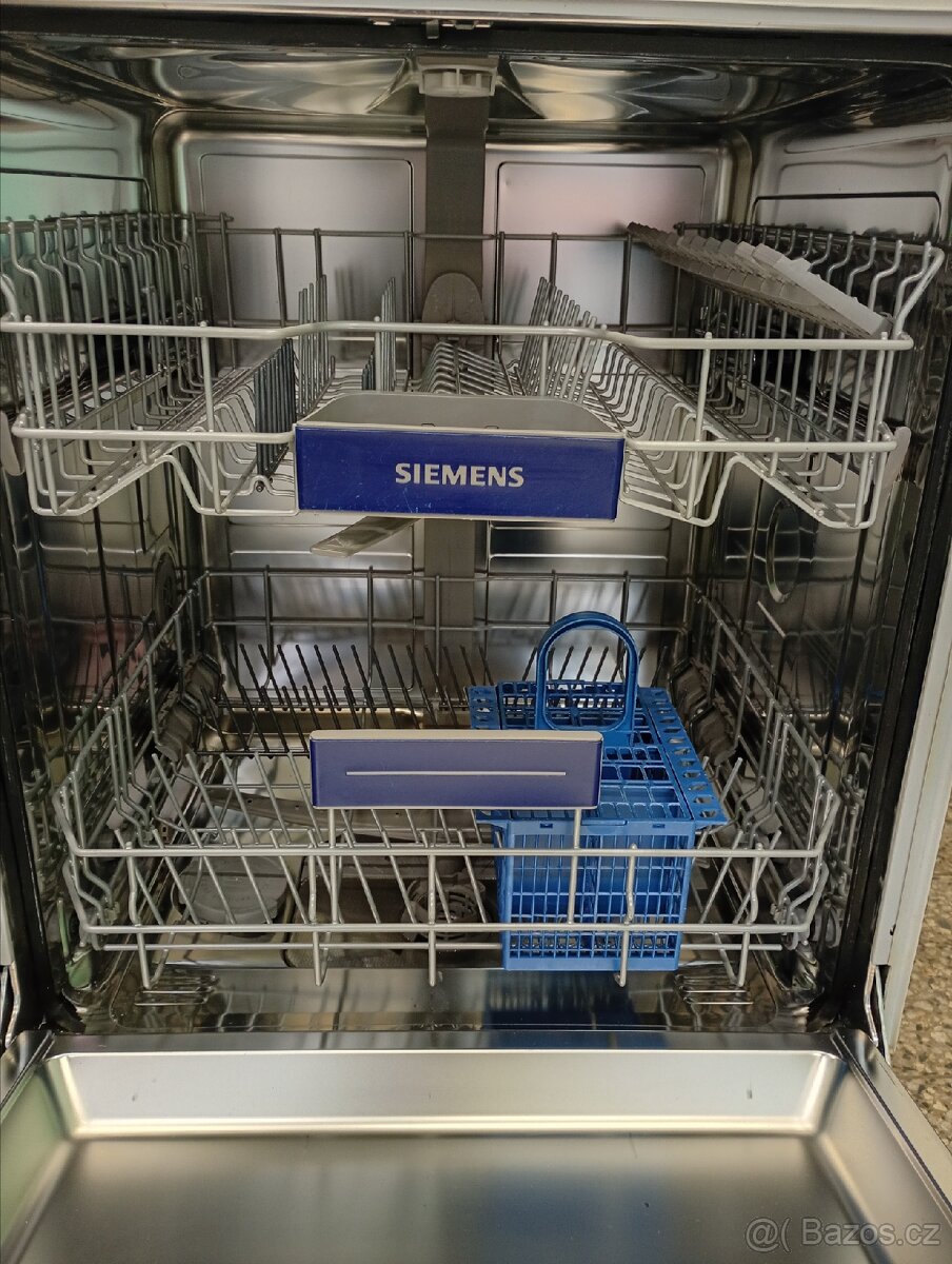 Myčka nádobí Siemens integrovaná - 4