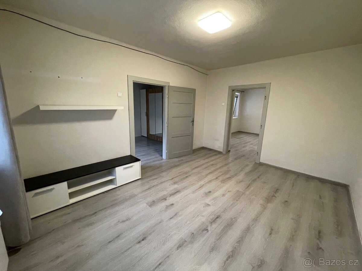 PRODEJ RD DOLNÍ NĚMČÍ - 4