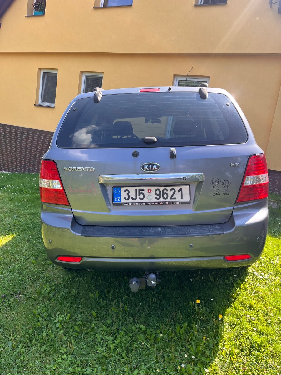 Kia Sorento - 4
