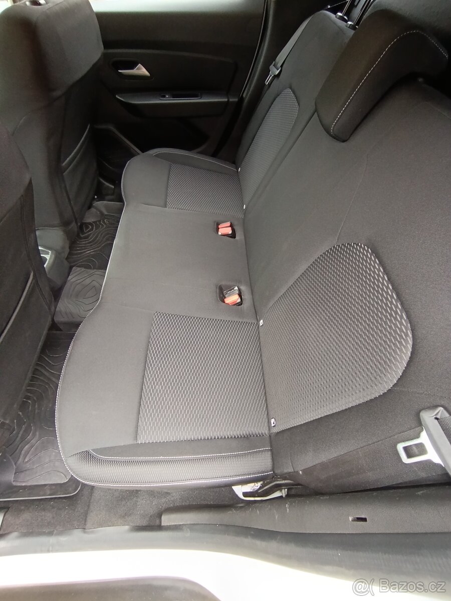 Dacia Duster 1.5.dci 4×4 - 4