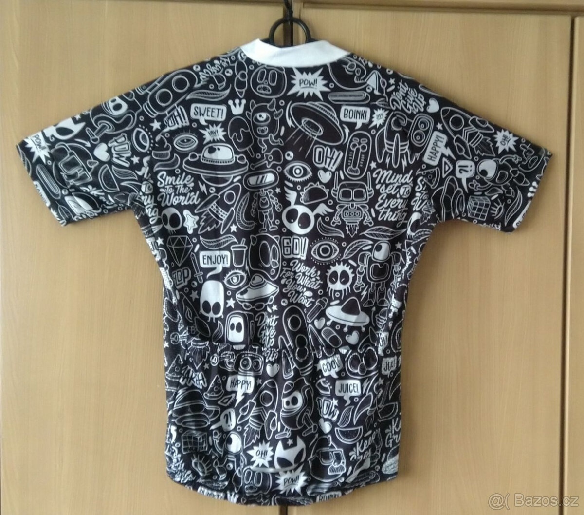 Cyklistický dres a helma - 4
