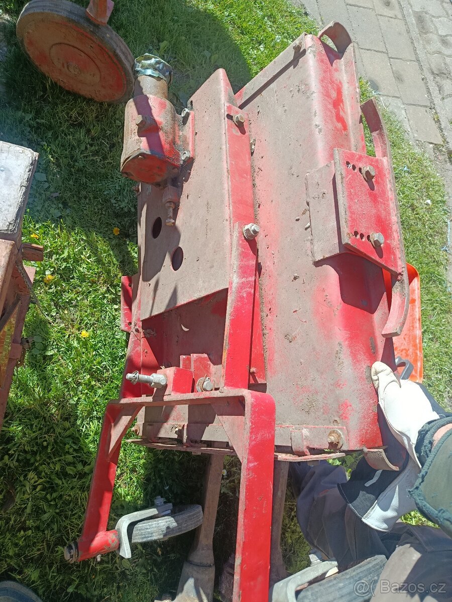 Mf-70 - 4