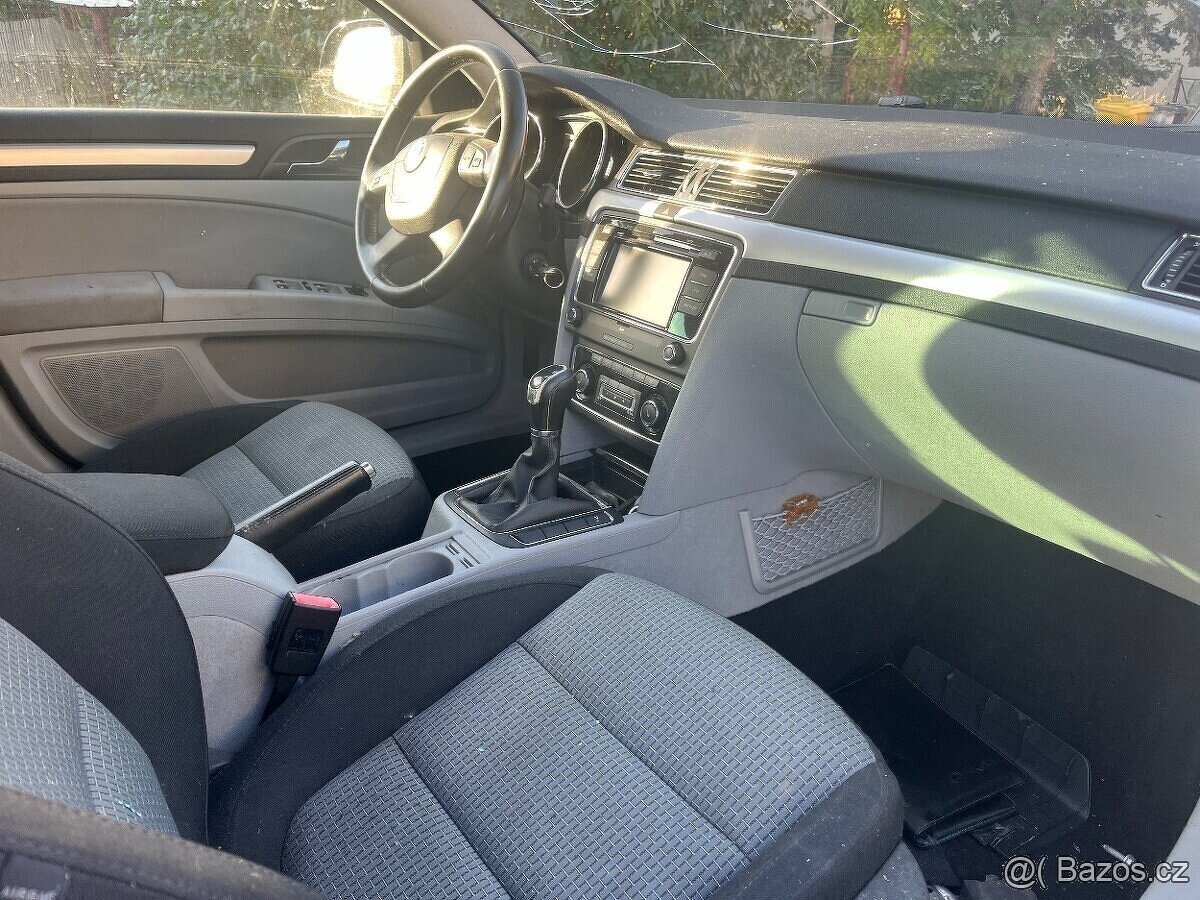 Skoda Superb 2 2.0 Tdi 103kW 2012 - 4