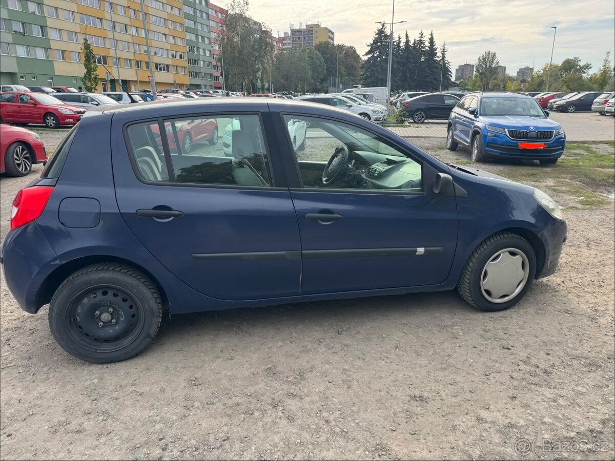 Clio III - 4