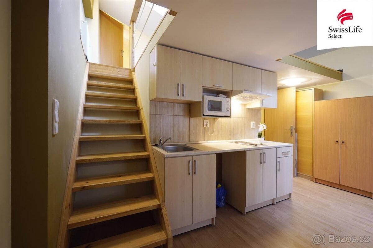 Pronájem bytu 2+kk 35 m2 Turnovská, Praha - 4
