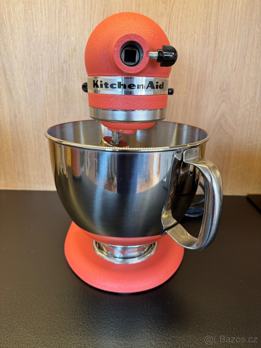 REZERVACE Kuchyňský robot KitchenAid Artisan + příslušenství - 4