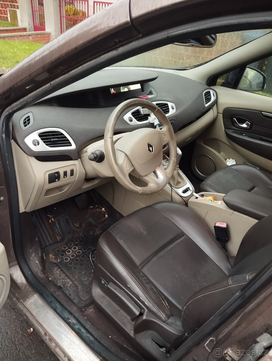 Renault Grand Scenic 3 - 4