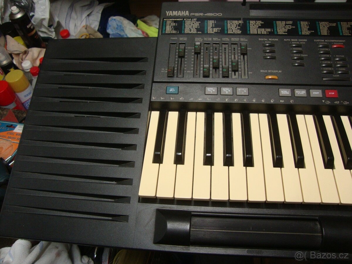Elektrické klávesy varhany syntezátor Yamaha PSR-4500 1989 - 4