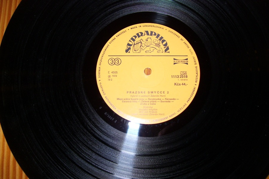 LP deska Pražské smyčce 2 z r.1979 /113/ - 4
