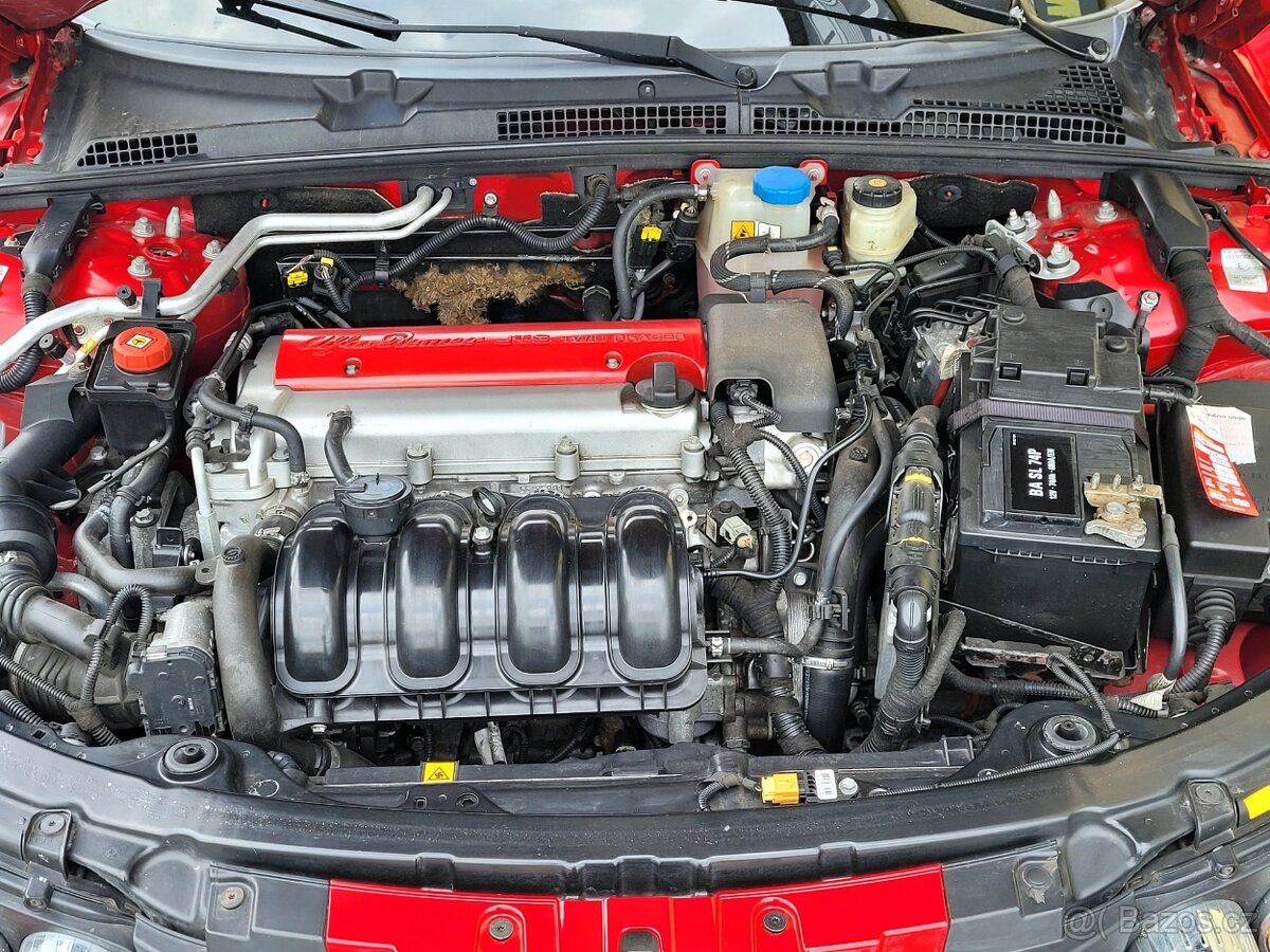 Alfa Romeo Brera, 2,2 JTs SERV.KNÍŽKA, prodej i na splátky - 4