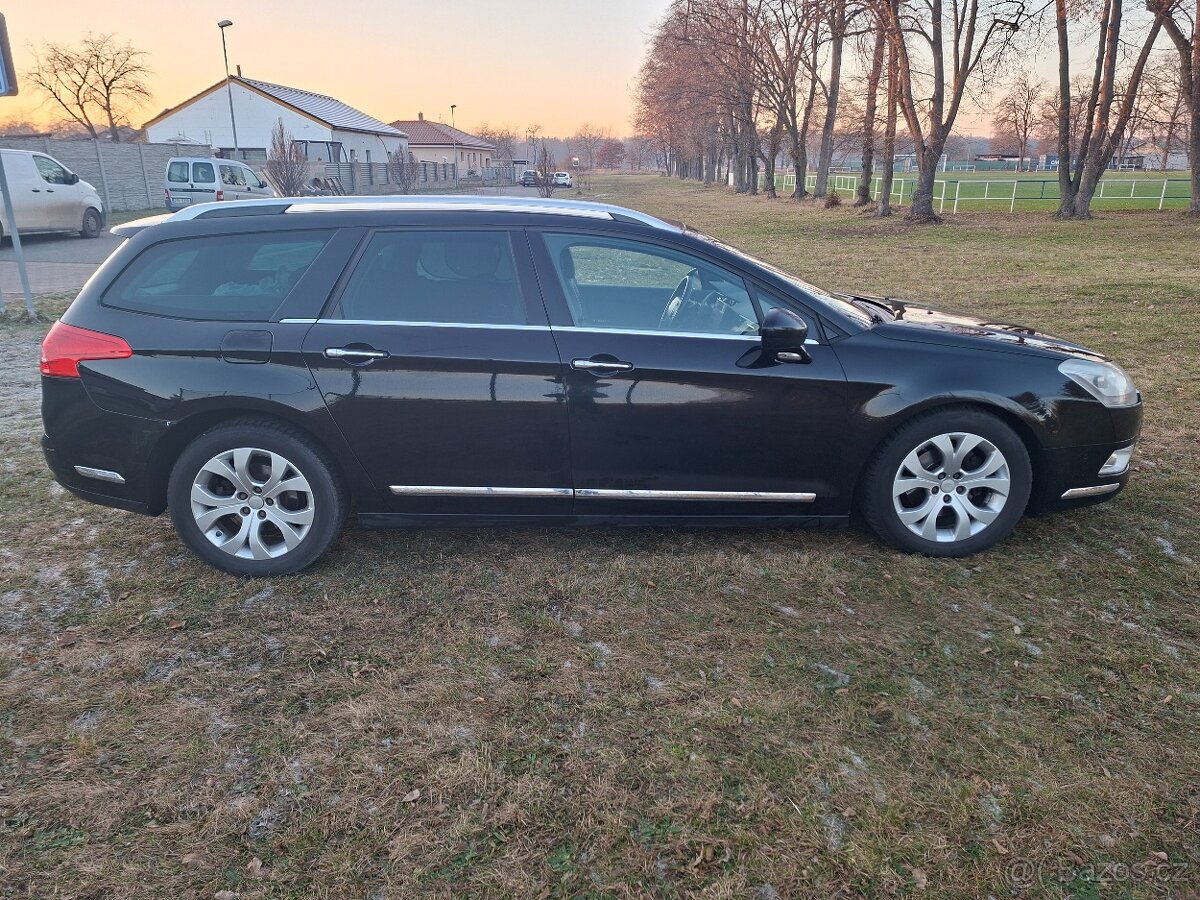 Citroen C5 X7 2.0 HDI 100kW automat Exclusive - 4