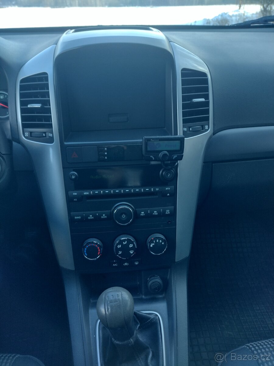 Chevrolet Captiva - 4