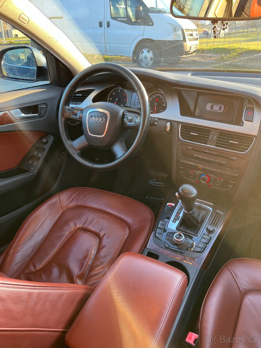 Audi A4 B8 sedan - 4