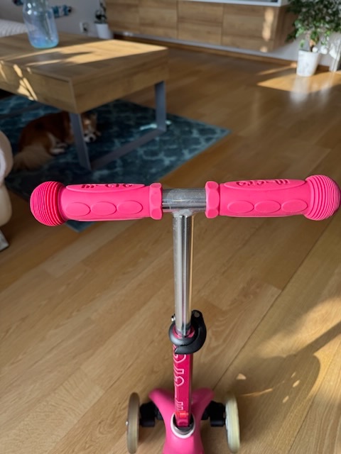 Koloběžka Mini Micro Delux - 4