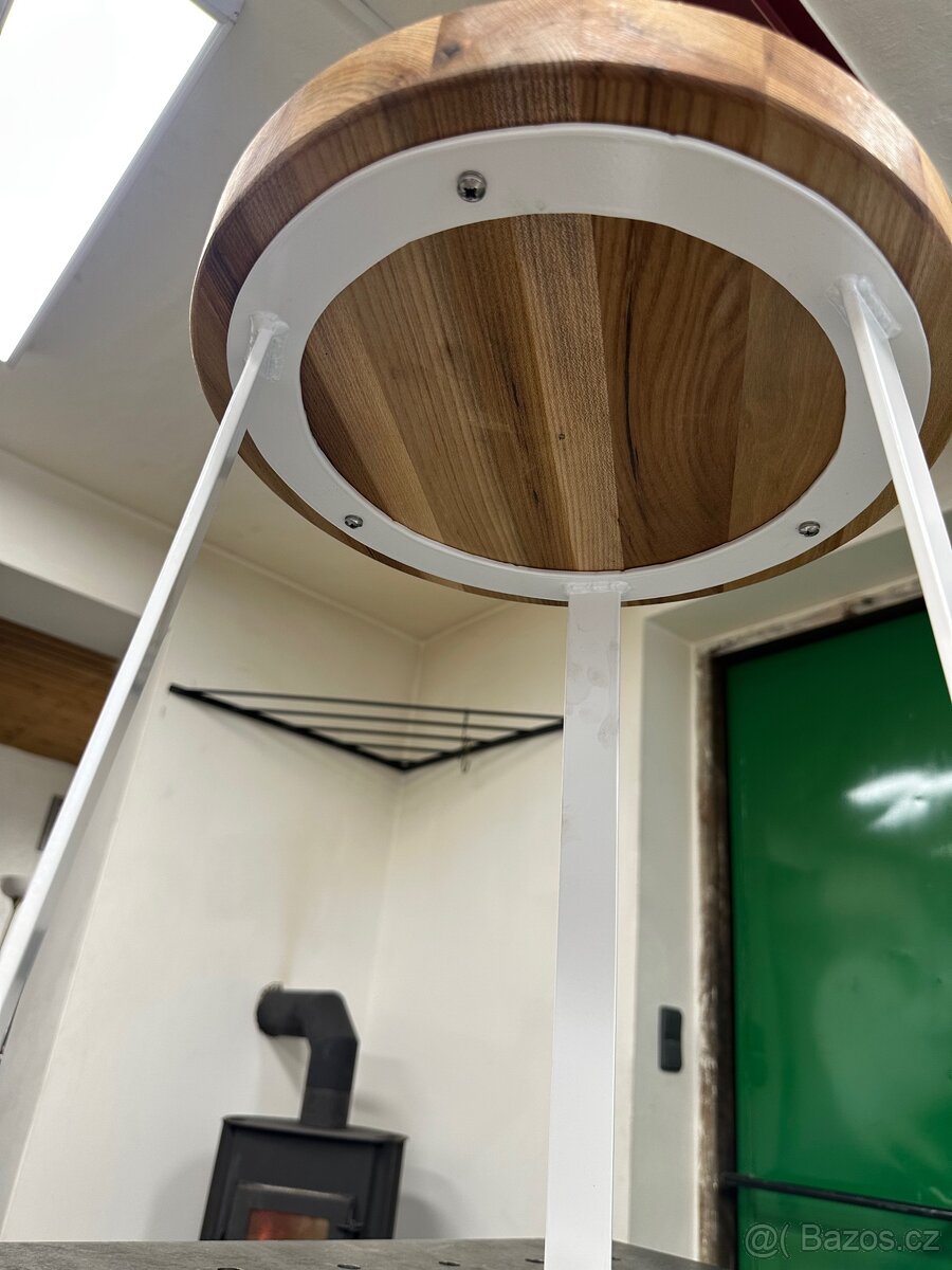 Designový odkládací stolek - 4