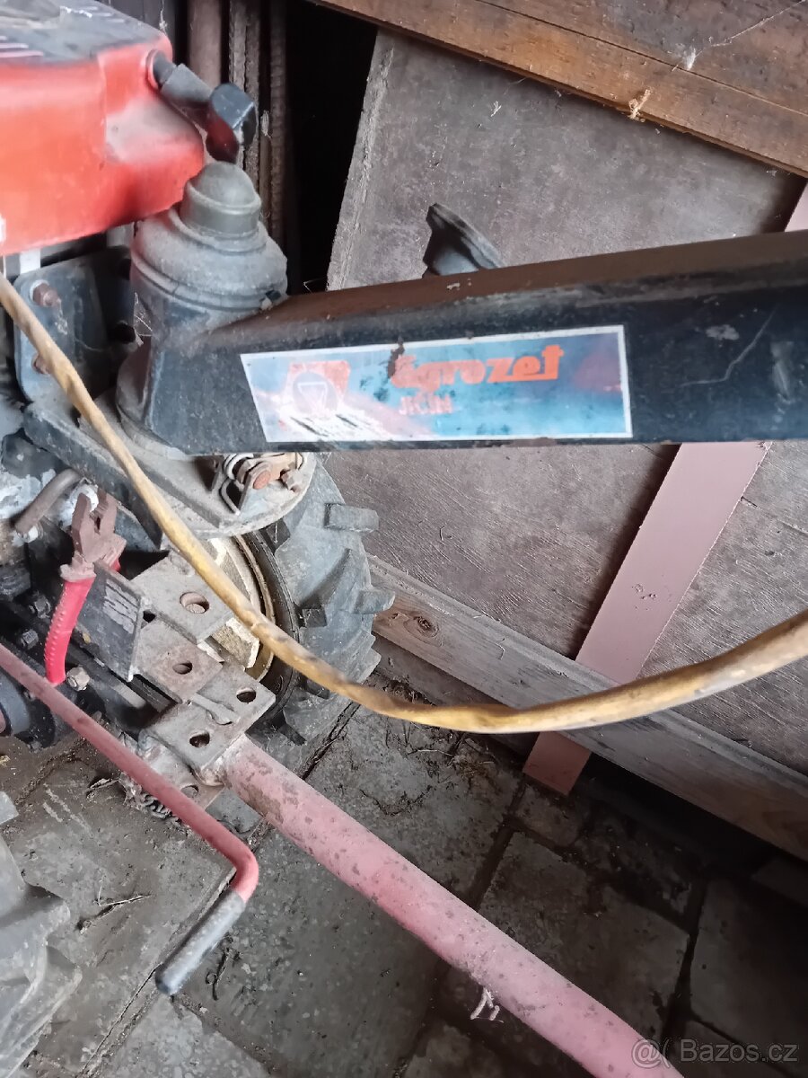 Tera s vozíkem a celé příslušenství - 4