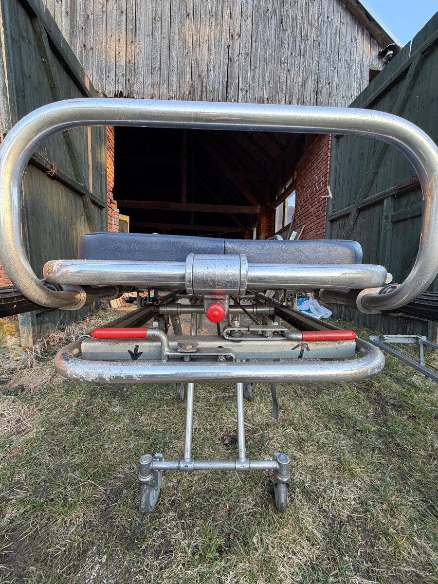 Nosítka ze sanitky - 4