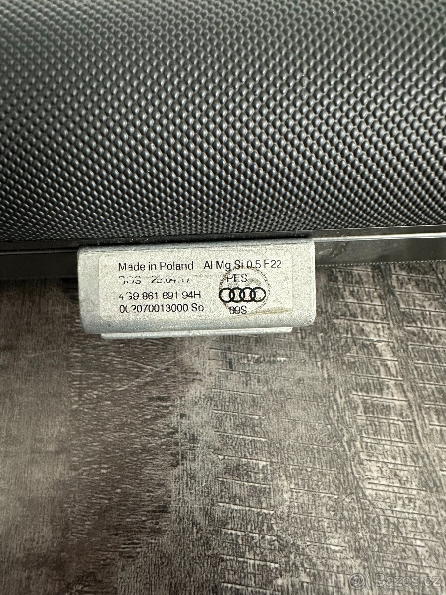 Dělící stěna Audi A6 4G Allroad facelift r.v. 2016 - 4