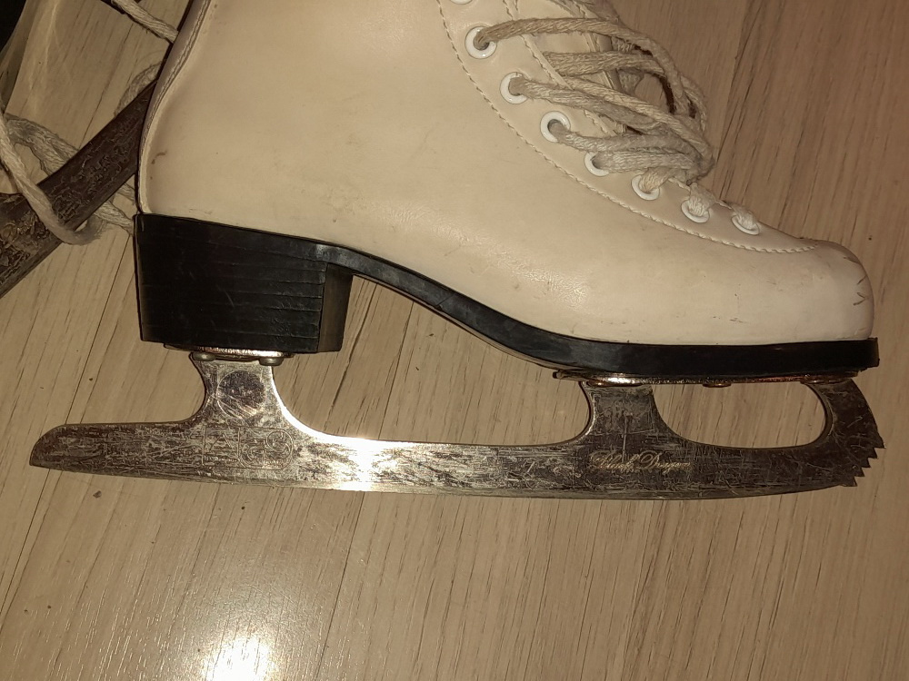 Dívčí lední brusle vel. 35 - 4