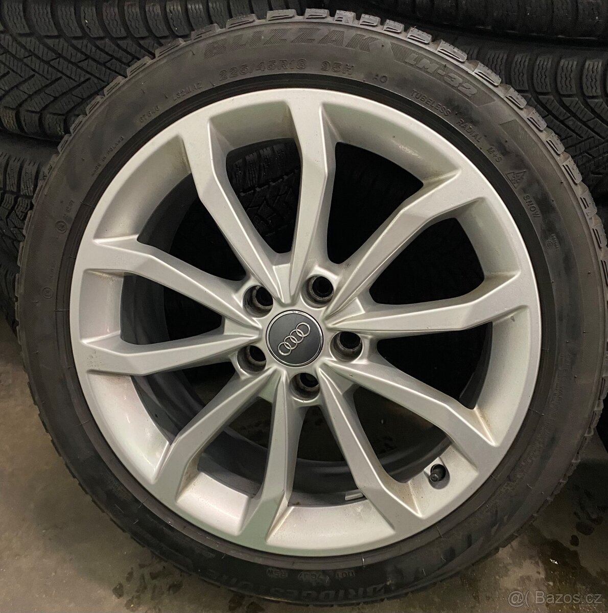 5x112 R18 7,5J ET39 Audi A4 + 225/45 R18 zimné - 4