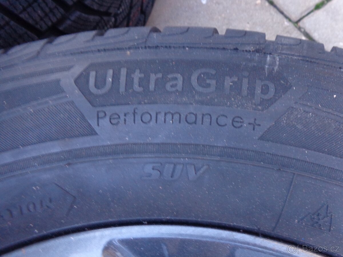 new VW Amarok / new Ford Ranger zimna sada kol 255/65R18