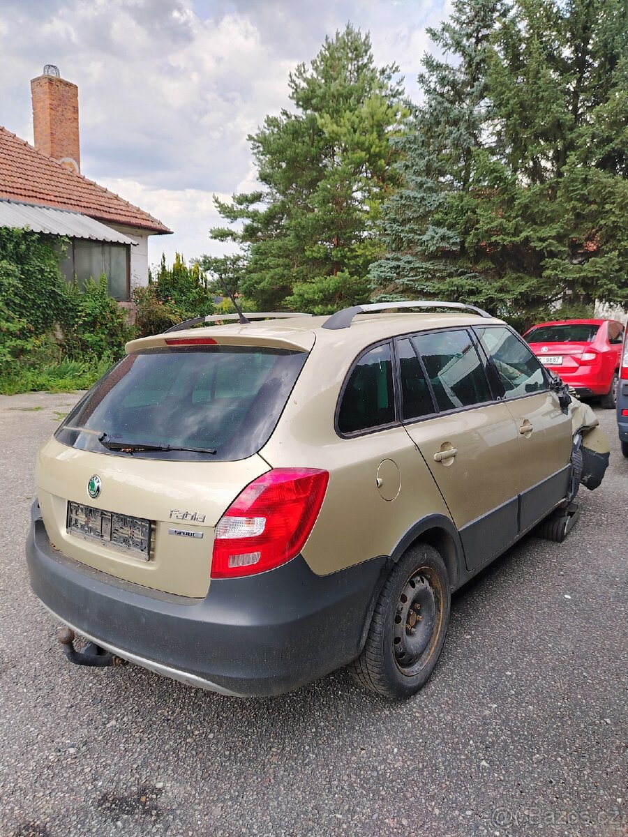 Škoda Fabia 2 1.2 TSI 63kw SCOUT - 4