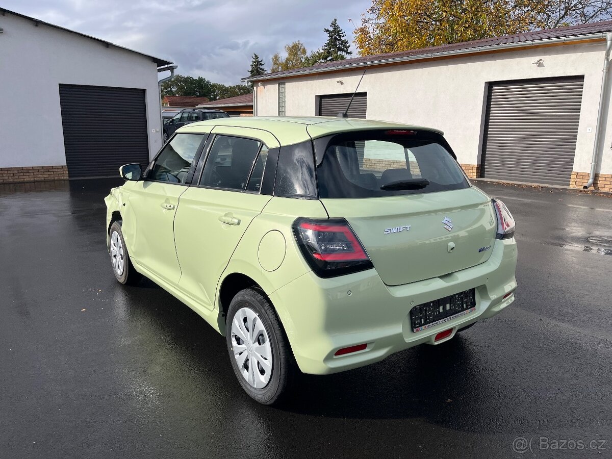 SUZUKI SWIFT PREMIUM 1.2 HYBRID 4x4 rv.2025 - 4