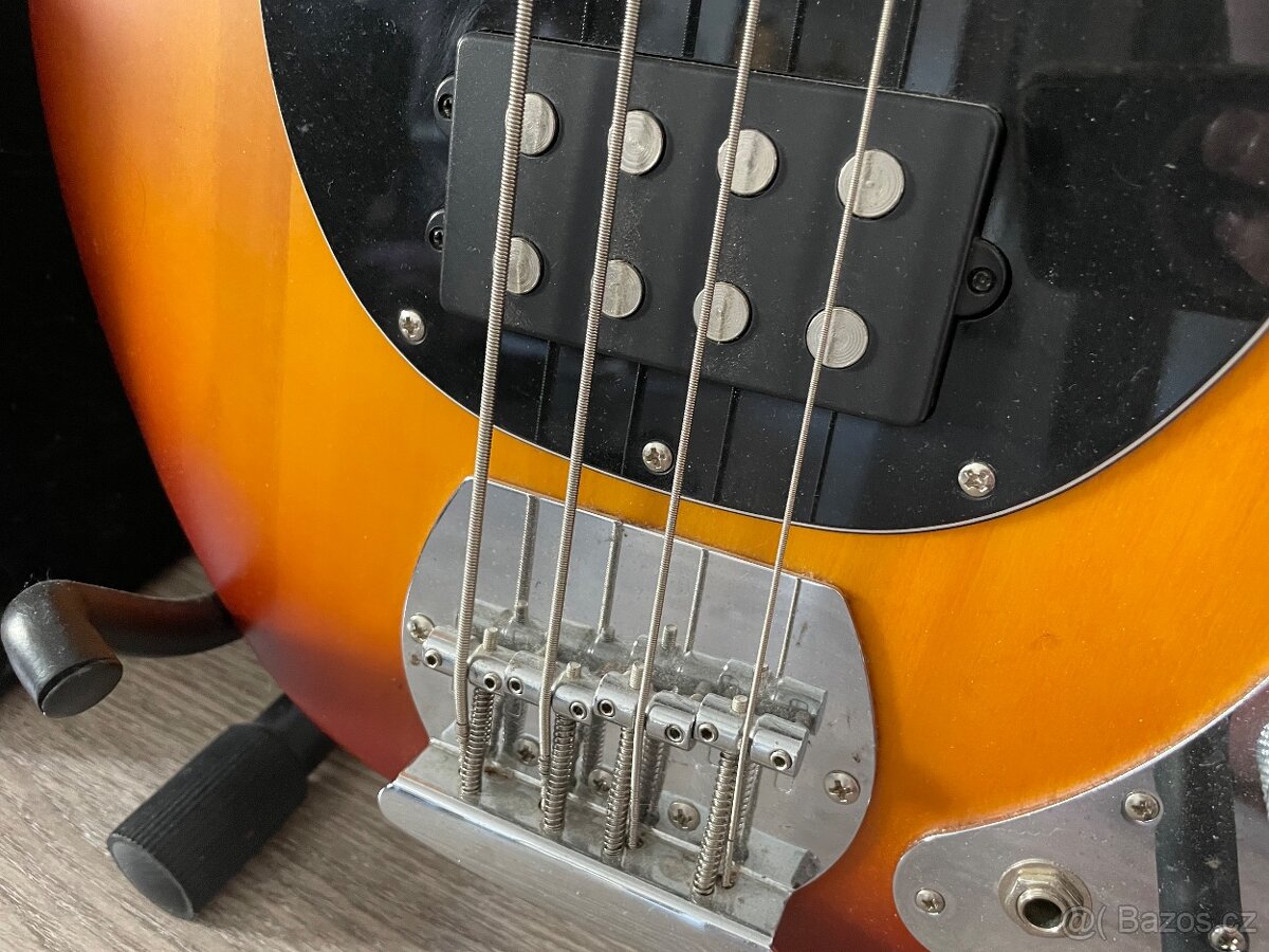 Sterling by MusicMan S.U.B. RAY4 Honey Burst Satin Rosewood - 4