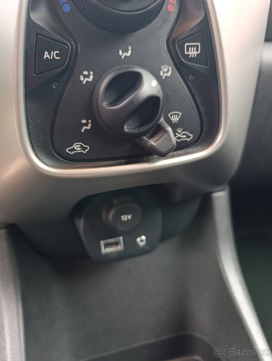 Prodám Citroen C1 - 4