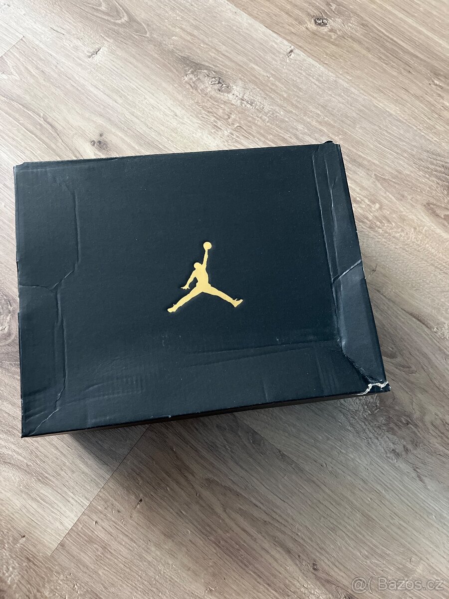 Boty nike AIR JORDAN 1 mid - 4