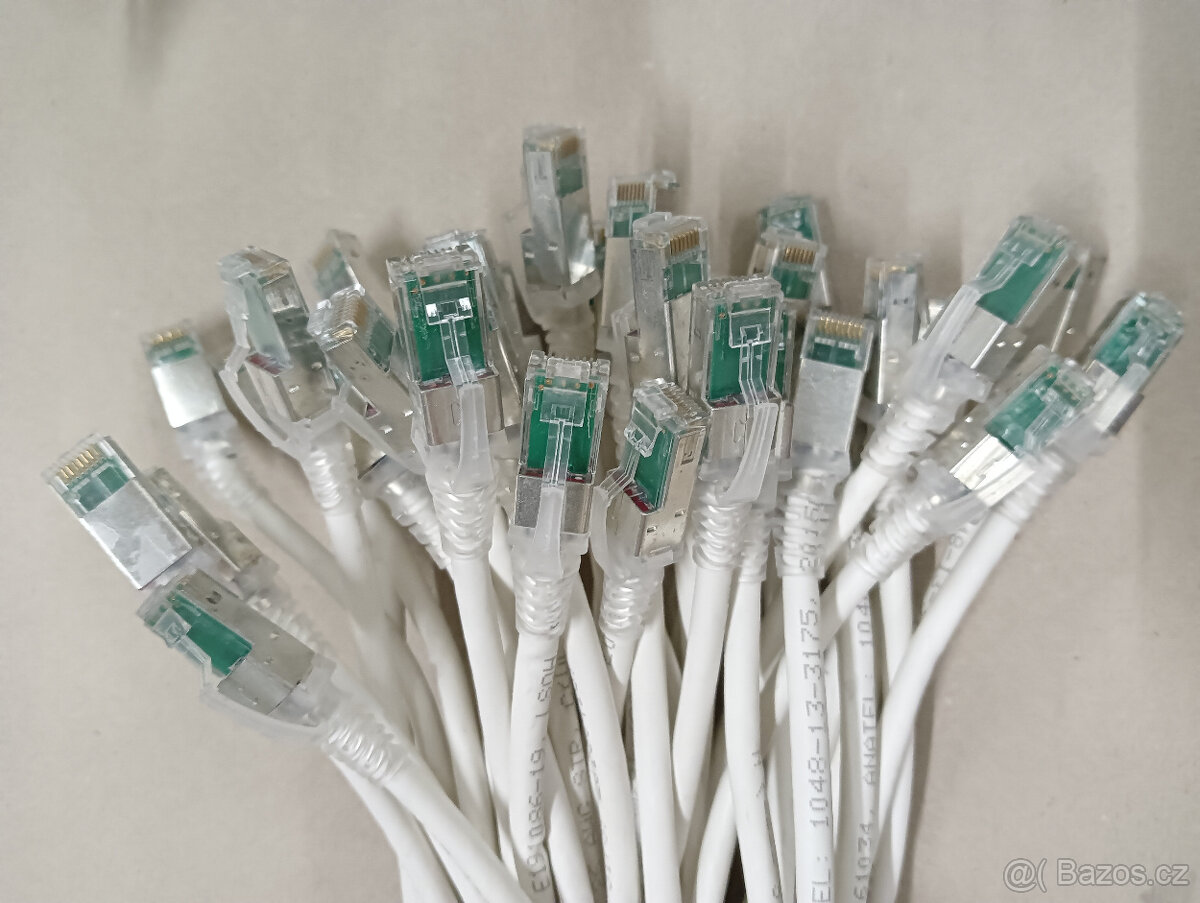Síťový kabel Siemon CAT6A S/FTP 2m bílý a šedivý (100ks) - 4