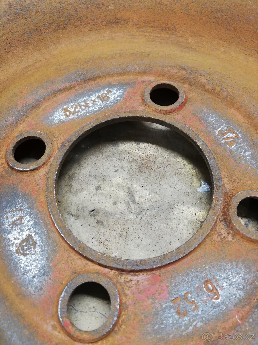 Kolo - Tatra, Škoda, Praga - 4